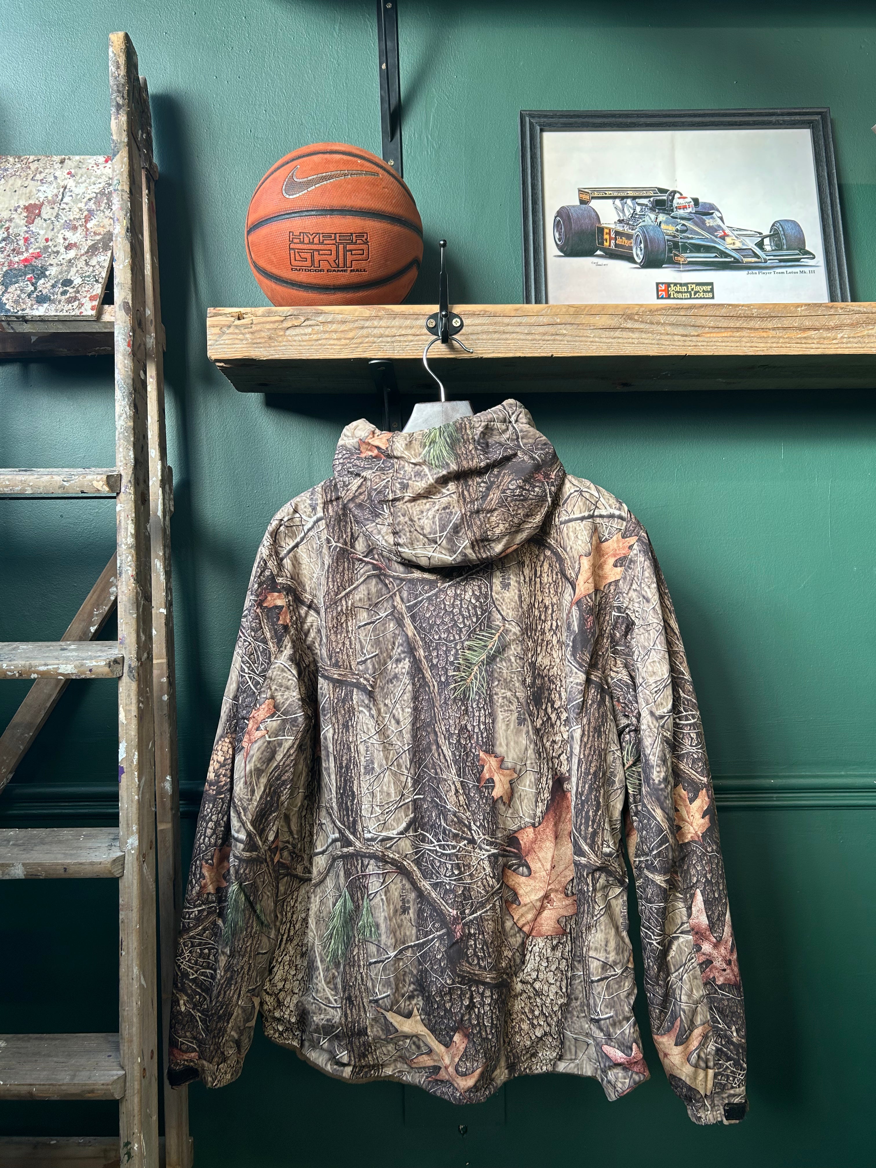 HOODED REAL TREE JACKET