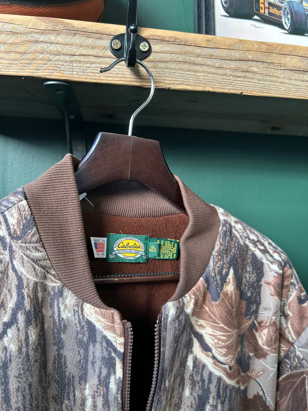 CABELAS REAL TREE BOMBER JACKET