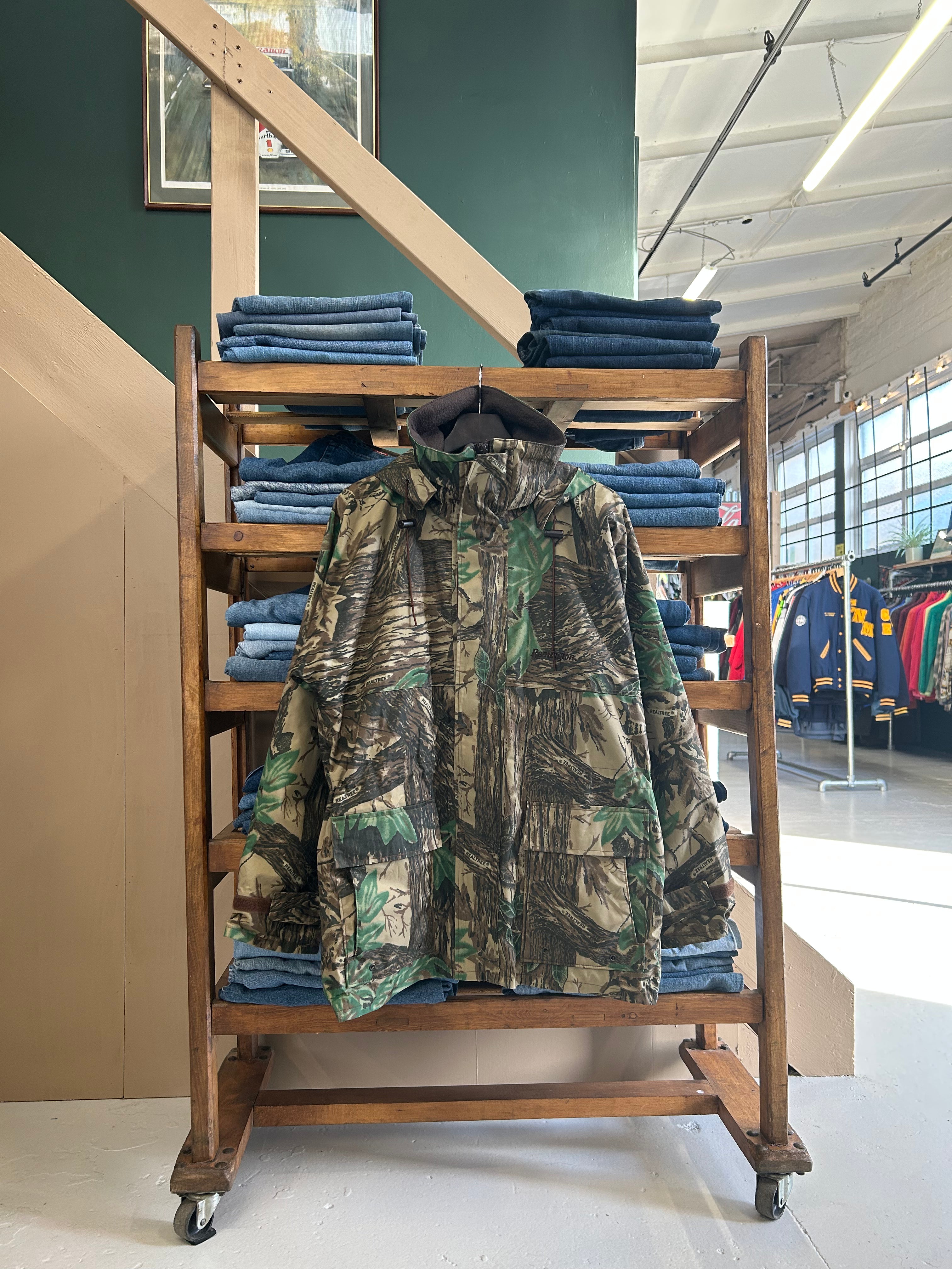 REAL TREE OUTDOOR JACKET