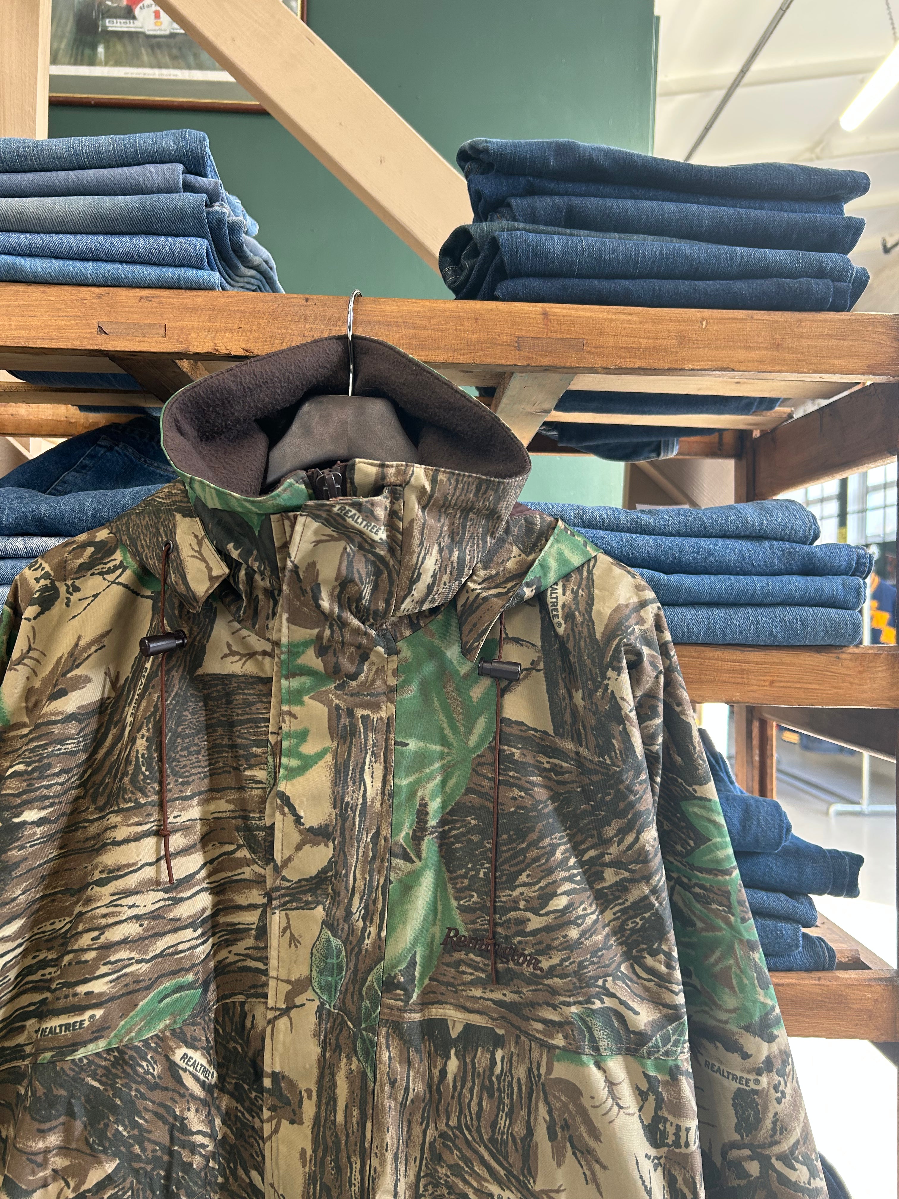 REAL TREE OUTDOOR JACKET