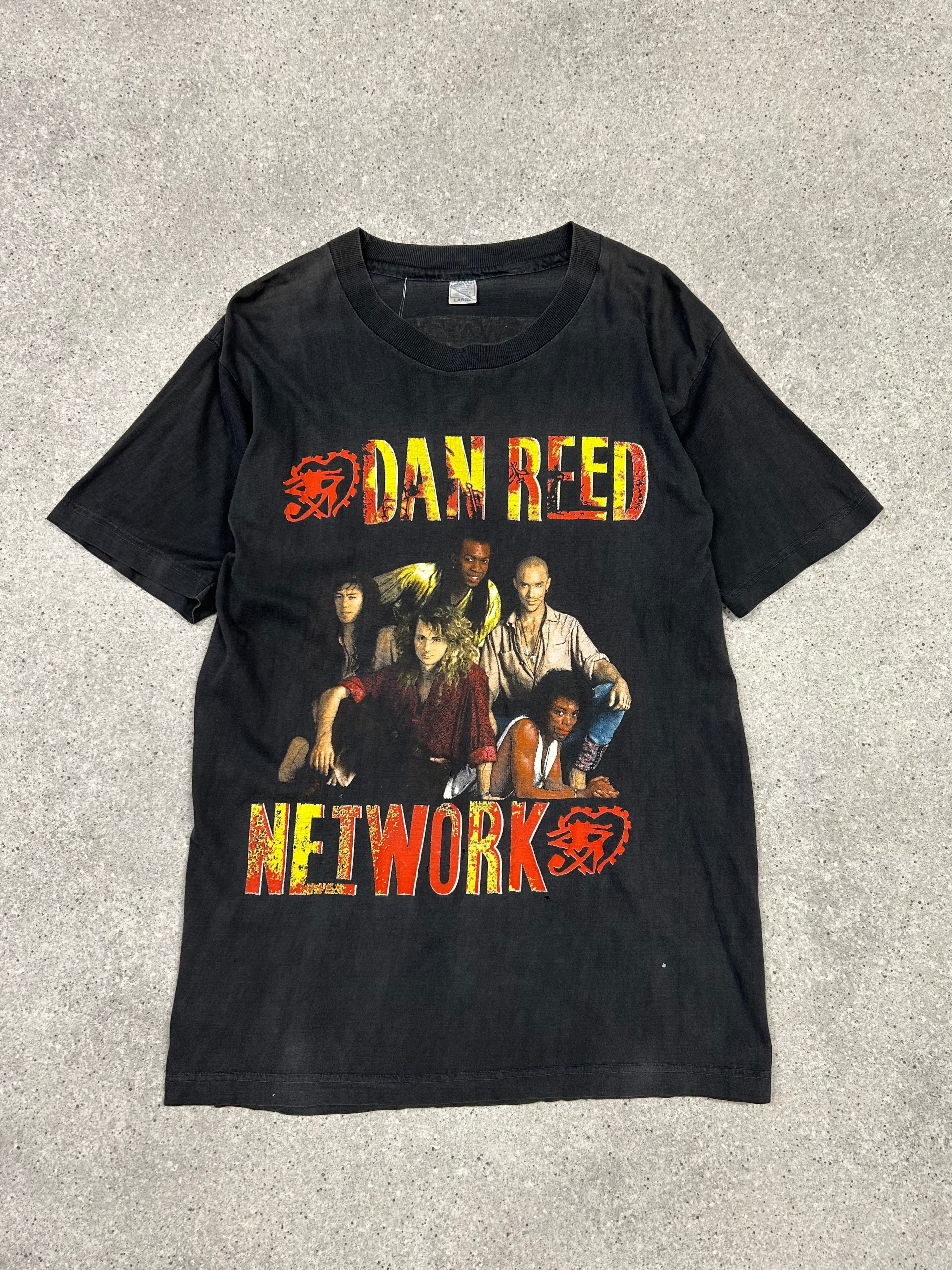 VINTAGE 1990'S BAND T SHIRT