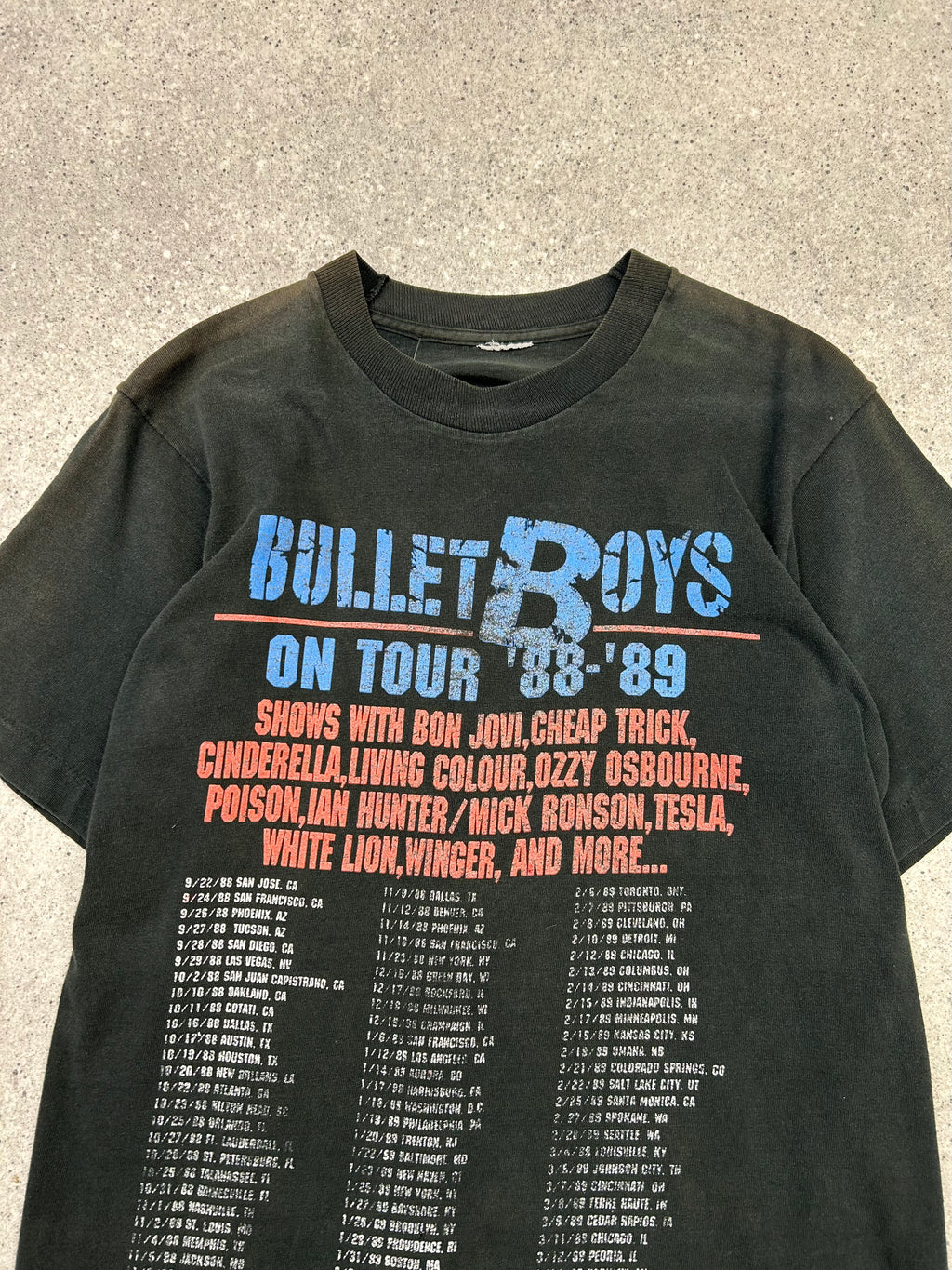 VINTAGE 1980'S BAND T SHIRT