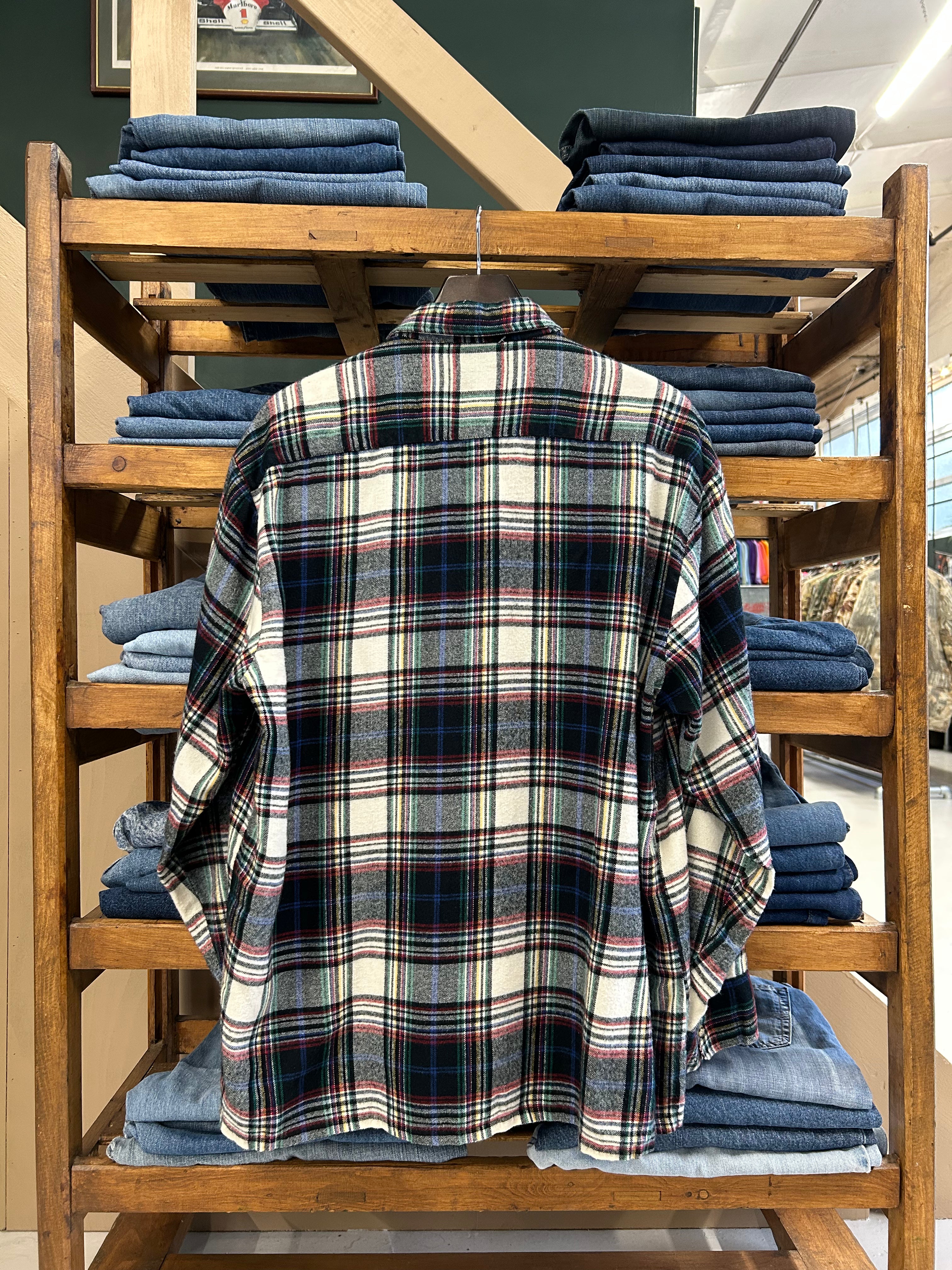 PLAID FLANNEL OVERSHIRT
